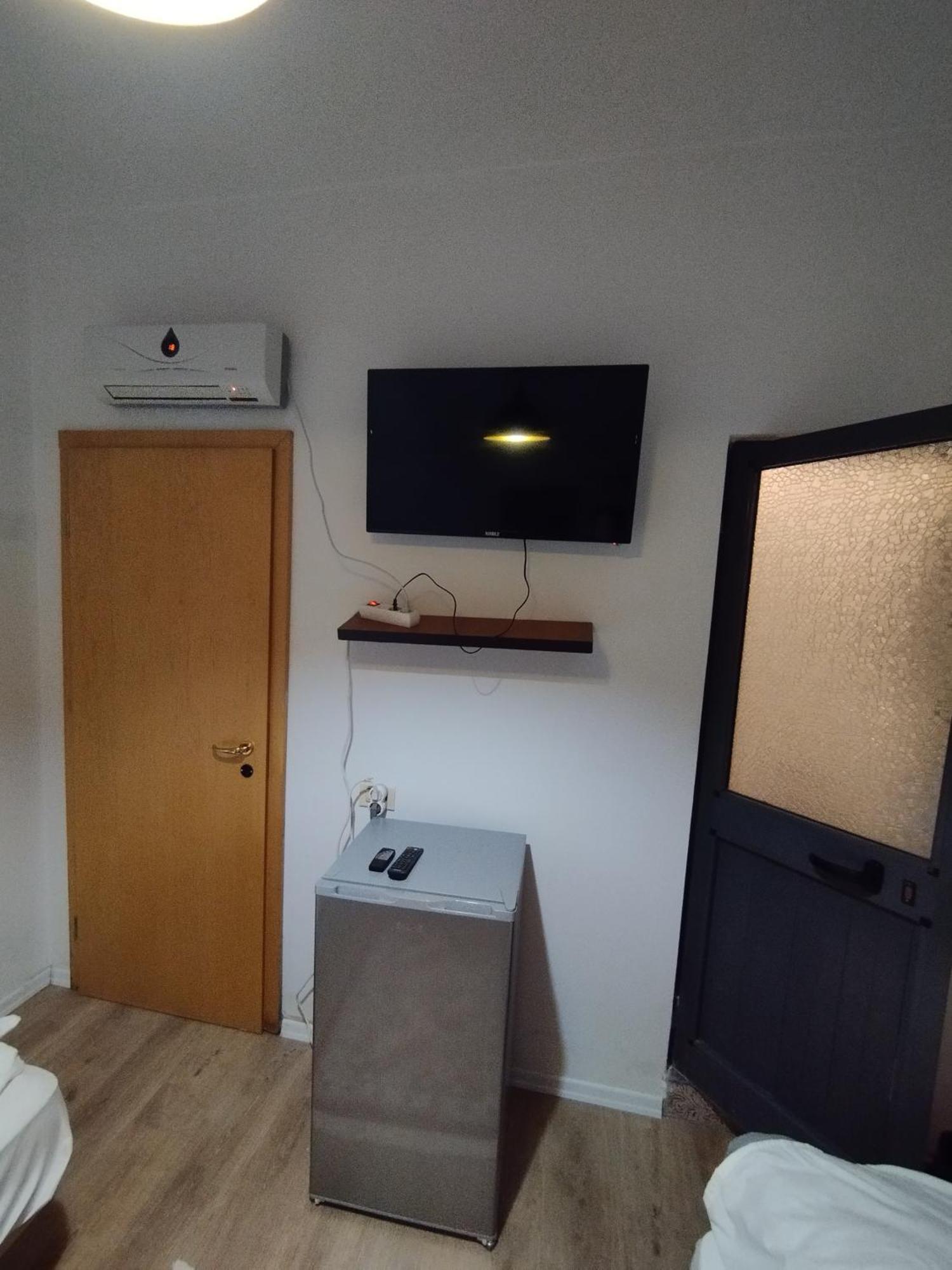 2 Single Bedroom Tirana Kültér fotó